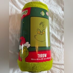 grinch green throw blanket